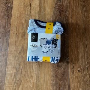 Member’s Mark 5-Pack Baby Bodysuits 6 Month